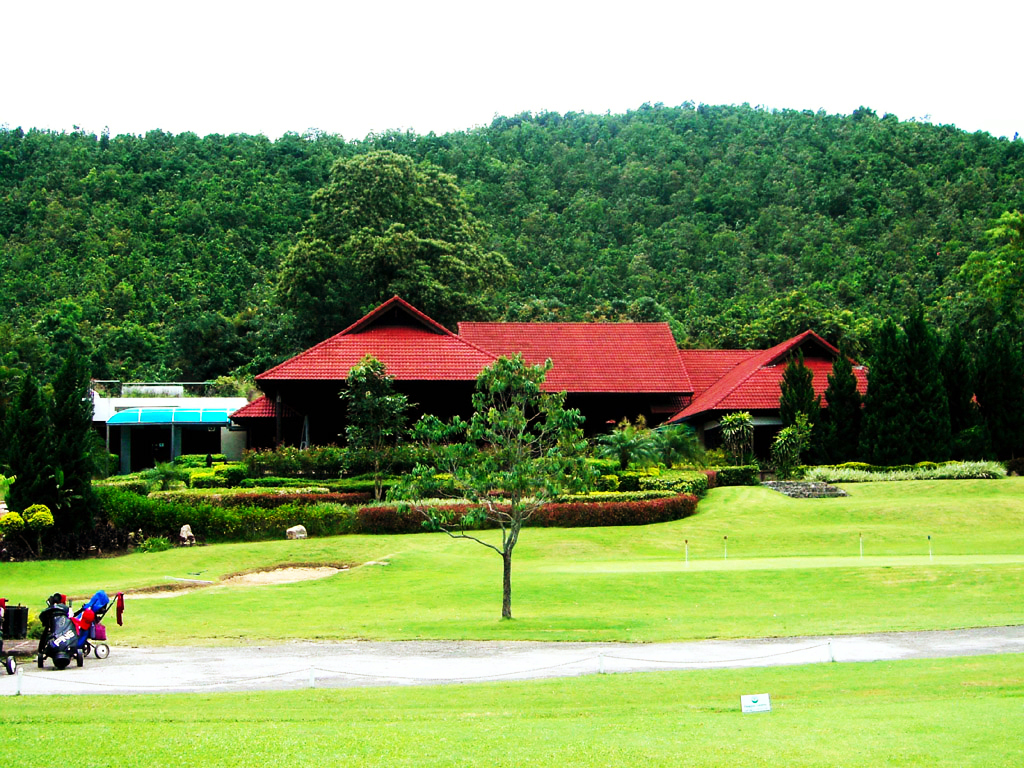 Alpine Golf Resort Chiangmai