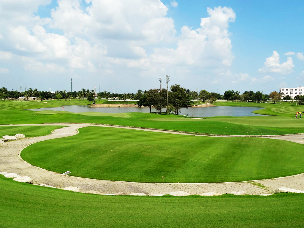 Panya Indra Golf Club