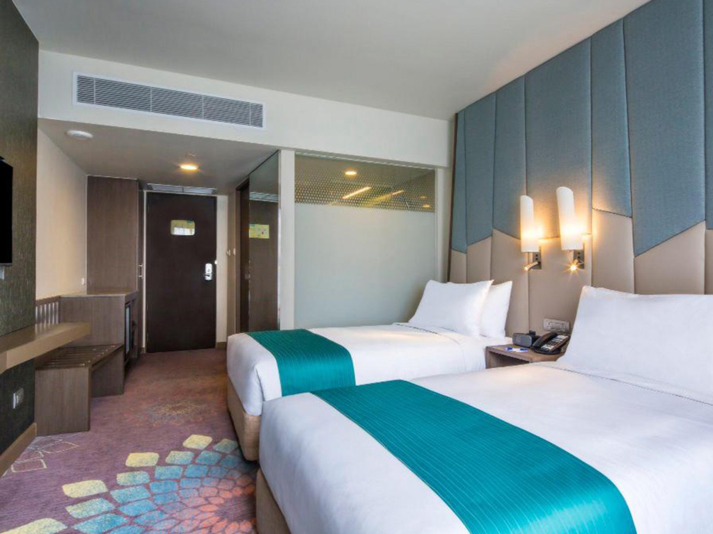 holidayinn_sub3